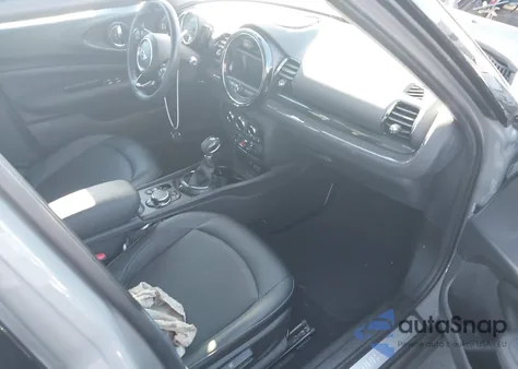 2017 Mini Clubman Cooper z USA, uszkodzony, nr VIN WMWLN5C30H2E33612